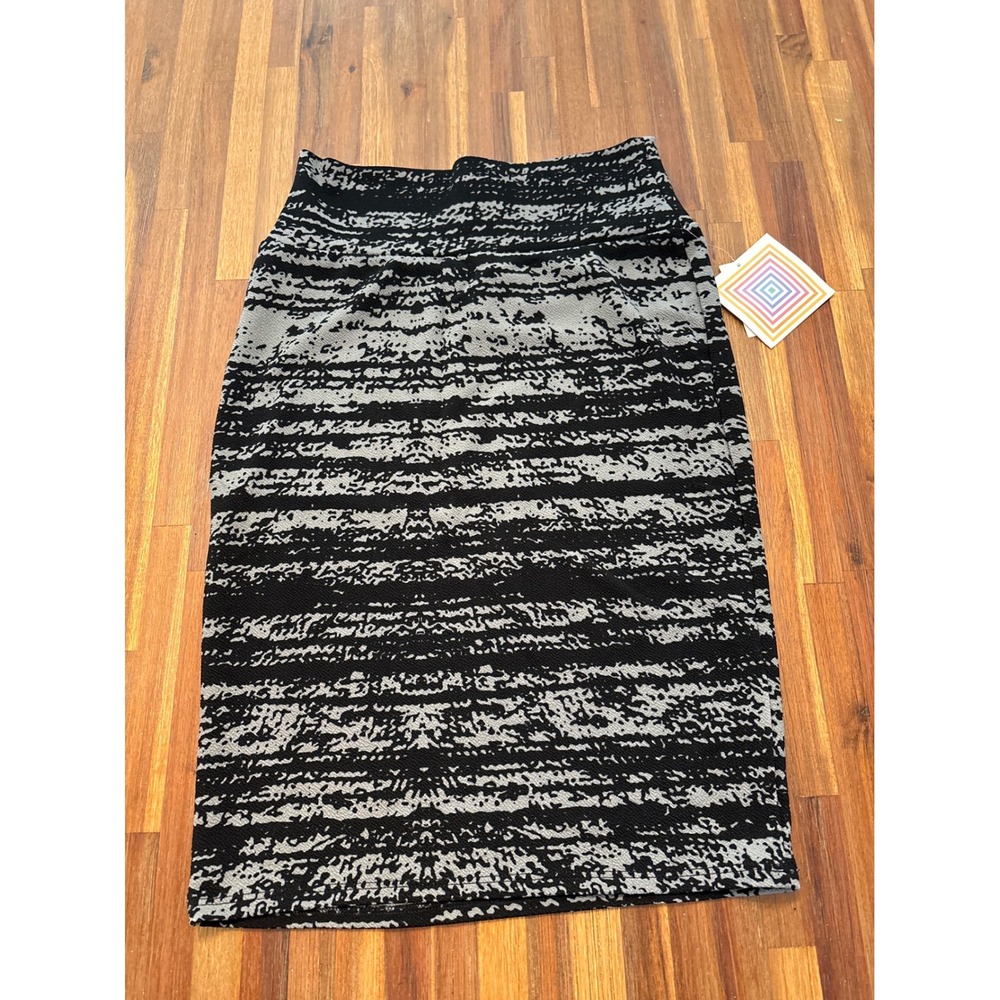 LuLaRoe Cassie Skirt Womens S Black Grey NWT Textured Abstract Stripe Pencil